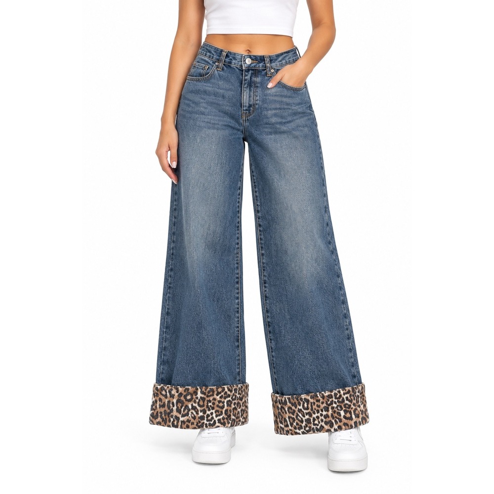 Cello Womens Wide Leg Jeans Medium Wash Leopard Print Cuffs Size 3 High Rise